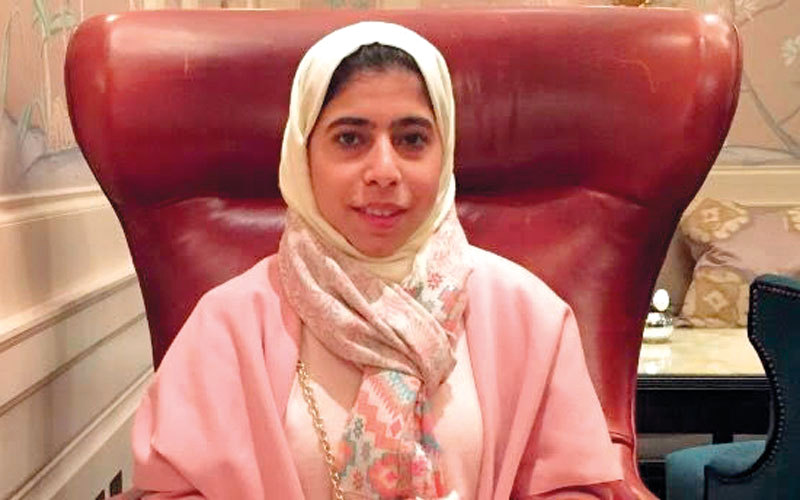 مريم الريامي: &laquo;الشخصيات التي يمكن أن نعتبرها قدوة موجودة بكثرة في مجتمعاتنا&raquo;.