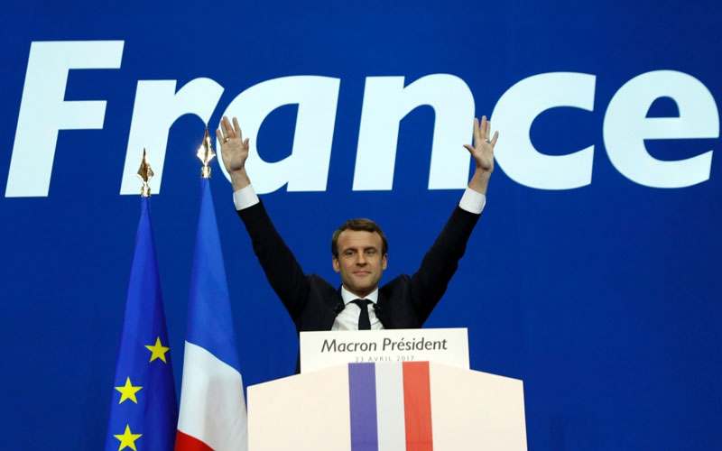 الصور من وكالات