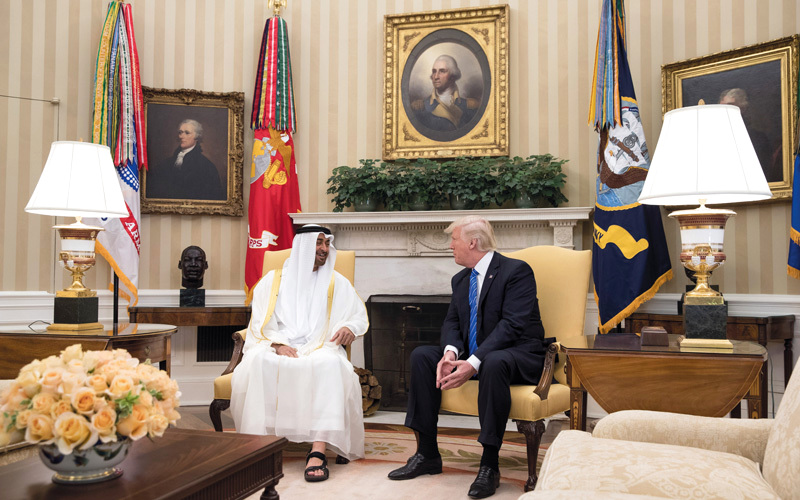 ترامب لدى استقباله محمد بن زايد في البيت الأبيض. وام