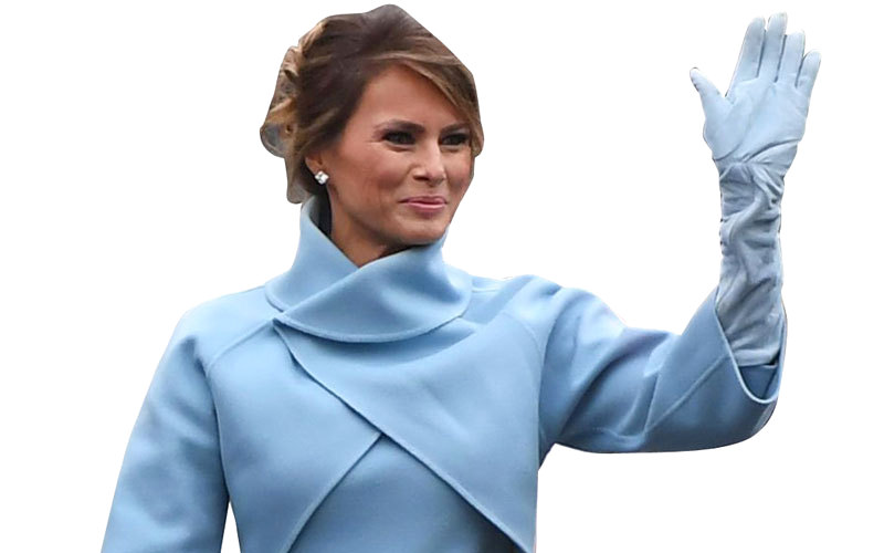 ميلانيا ترامب خلال حفل تنصيب زوجها مرتدية الأزرق. غيتي