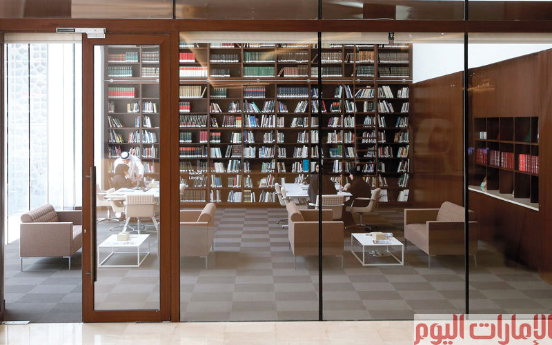 حيث وقّع القادة اتّفاقية تأسيس الدولة، واستبدلت سارية العلم الشهيرعند نهاية شارع 2 ديسمبر، بسارية أعلى يصل ارتفاعها إلى 123 متراً.