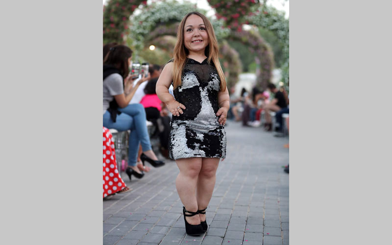 " أزياء الأقزام العالمي " نشاط سنوي خاص بقصيرات القامة بدأ منذ العام 2014.