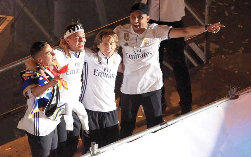 نجوم الريال رقصوا حتى الساعات الأولى من صباح أمس ابتهاجاً  بلقب الدوري. إي.بي.إيه