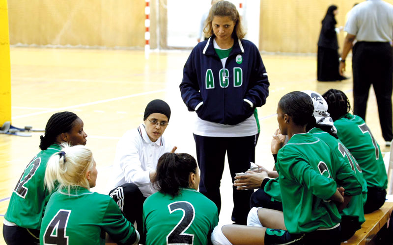 الرياضة النسائية ستستفيد من قرار الدمج. الإمارات اليوم